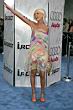 tara_reid_paparazzi_11.jpg
